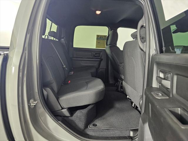 2026 Ram 2500 Black Express Crew Cab 4x4 8" Box