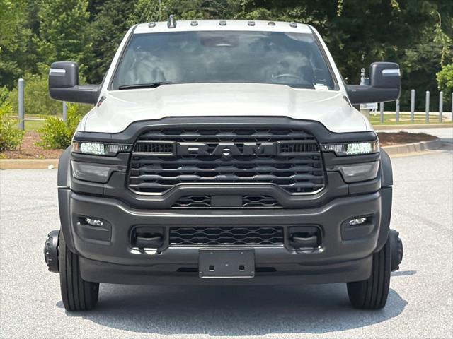 2026 RAM 5500 Chassis RAM 5500 TRADESMAN CHASSIS CREW CAB 4X4 60 CA
