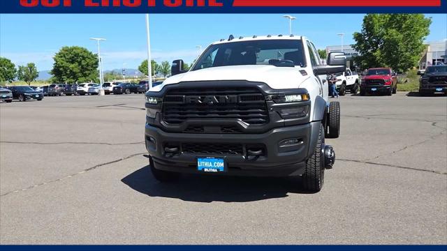 2026 RAM 5500 Chassis RAM 5500 TRADESMAN CHASSIS CREW CAB 4X4 60 CA