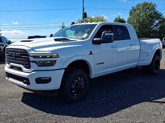 2026 RAM Ram 3500 RAM 3500 LIMITED MEGA CAB 4X4 64 BOX 2026 RAM Ram 3500 RAM 3500 LIMITED MEGA CAB 4X4 64 BOX