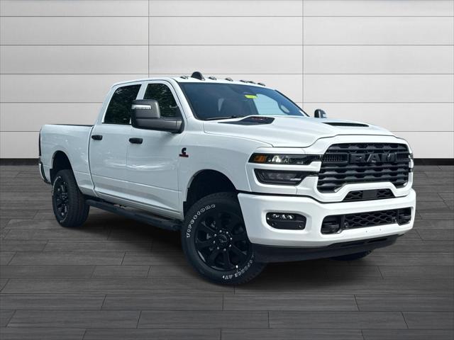 2026 RAM Ram 2500 RAM 2500 BLACK EXPRESS CREW CAB 4X4 64 BOX