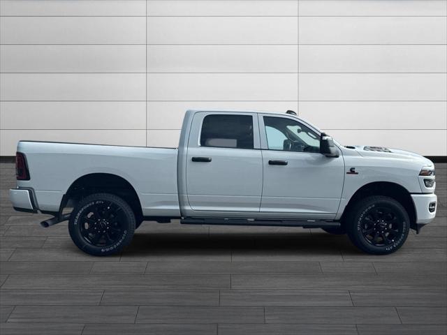 2026 RAM Ram 2500 RAM 2500 BLACK EXPRESS CREW CAB 4X4 64 BOX