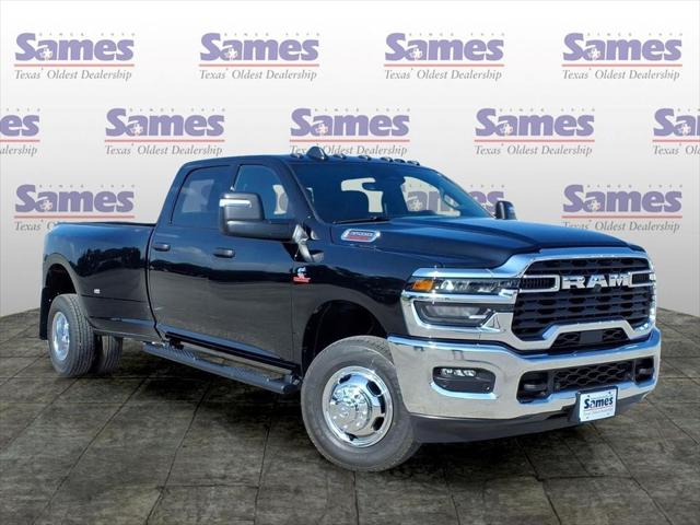 2026 RAM Ram 3500 RAM 3500 TRADESMAN CREW CAB 4X4 8 BOX