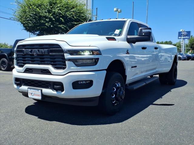 2026 RAM 3500 RAM 3500 BIG HORN CREW CAB 4X4 8 BOX