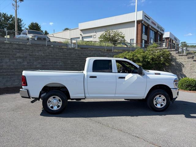 2026 RAM Ram 2500 RAM 2500 TRADESMAN CREW CAB 4X4 64 BOX 2026 RAM Ram 2500 RAM 2500 TRADESMAN CREW CAB 4X4 64 BOX