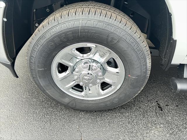 2026 RAM Ram 3500 RAM 3500 TRADESMAN REGULAR CAB 4X4 8 BOX