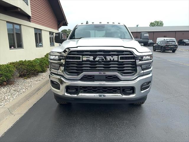 2026 Ram 3500 Tradesman Regular Cab 4x4 8 Box