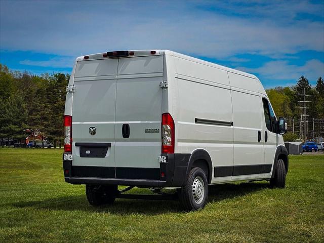 2026 RAM ProMaster 2500 RAM PROMASTER 2500 TRADESMAN CARGO VAN HIGH ROOF 159 WB 2026 RAM ProMaster 2500 RAM PROMASTER 2500 TRADESMAN CARGO VAN HIGH ROOF 159 WB