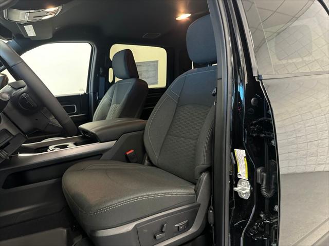 2026 RAM 2500 RAM 2500 BIG HORN CREW CAB 4X4 64 BOX