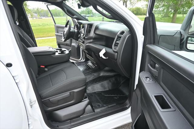 2026 Ram 3500 Chassis Cab Tradesman/Big Horn
