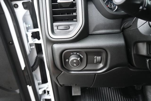 2026 Ram 3500 Chassis Cab Tradesman/Big Horn