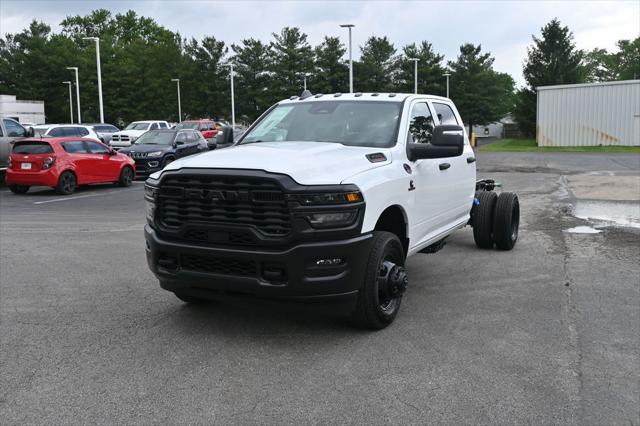 2026 RAM Ram 3500 Chassis Cab RAM 3500 TRADESMAN CREW CAB CHASSIS 4X4 60 CA