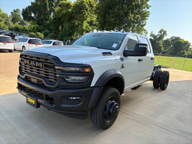 2026 RAM 5500 Chassis RAM 5500 TRADESMAN CHASSIS CREW CAB 4X4 60 CA