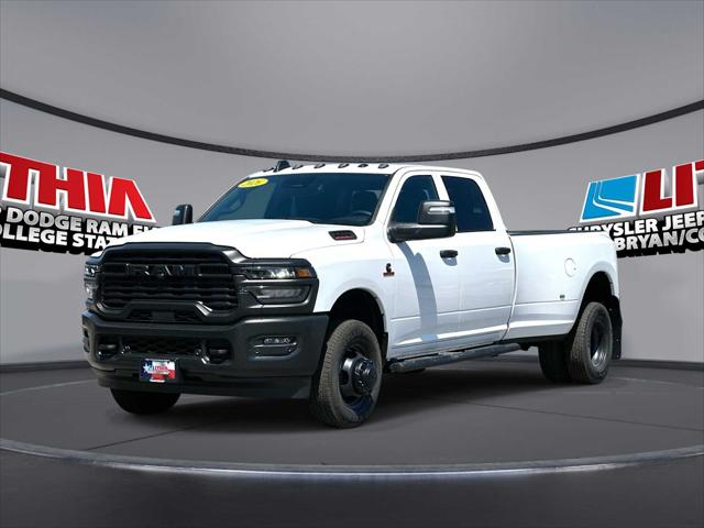 2026 RAM Ram 3500 RAM 3500 TRADESMAN CREW CAB 4X4 8 BOX