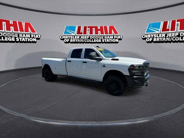 2026 RAM Ram 3500 RAM 3500 TRADESMAN CREW CAB 4X4 8 BOX