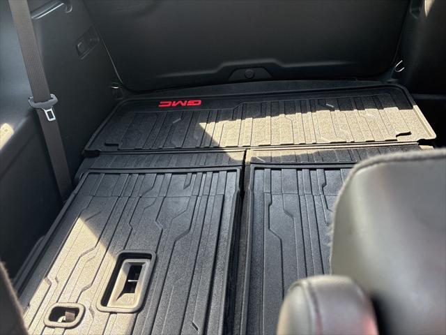 2021 GMC Acadia AWD AT4