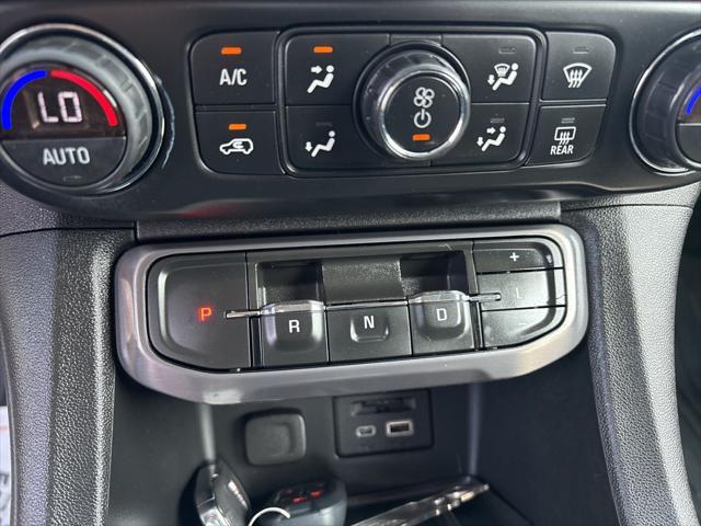 2021 GMC Acadia AWD AT4