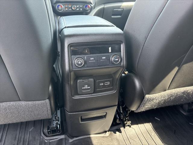 2021 GMC Acadia AWD AT4