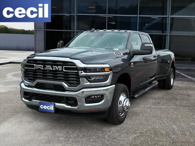 2026 RAM Ram 3500 RAM 3500 TRADESMAN CREW CAB 4X4 8 BOX