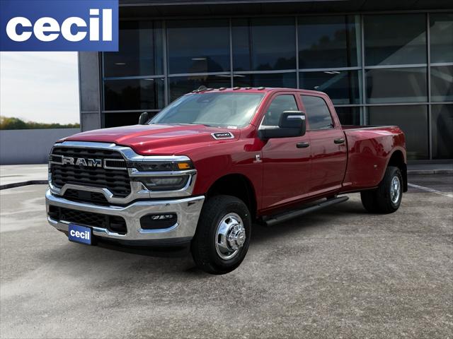 2026 RAM Ram 3500 RAM 3500 TRADESMAN CREW CAB 4X4 8 BOX