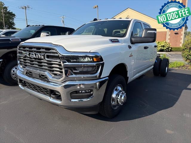 2026 RAM 3500 Chassis RAM 3500 TRADESMAN CREW CAB CHASSIS 4X4 60 CA