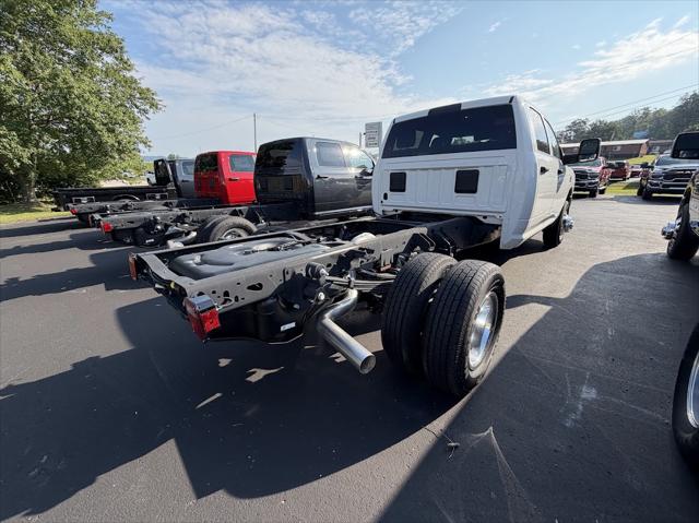 2026 RAM 3500 Chassis RAM 3500 TRADESMAN CREW CAB CHASSIS 4X4 60 CA