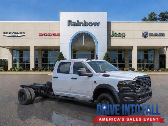 2026 RAM 5500 Chassis RAM 5500 TRADESMAN CHASSIS CREW CAB 4X4 60 CA