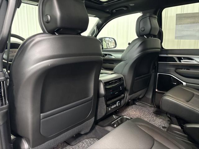 2026 Jeep Grand Wagoneer 4x4