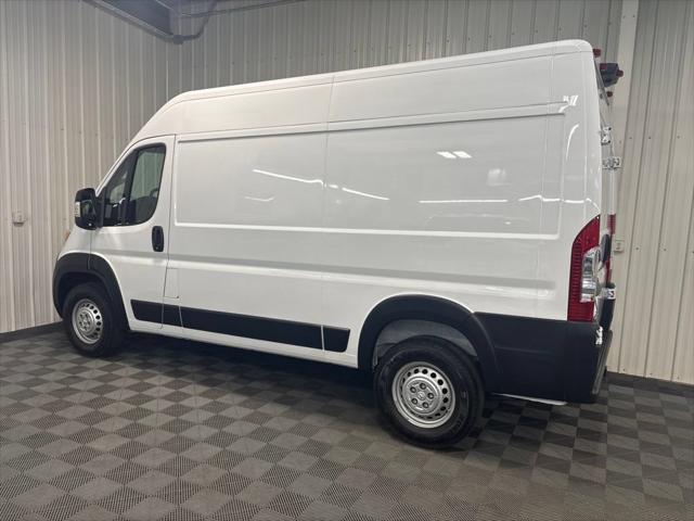 2026 Ram ProMaster Cargo Van Tradesman High Roof 136" WB w/Pass Seat