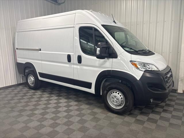 2026 RAM ProMaster Cargo Van RAM PROMASTER 2500 TRADESMAN CARGO VAN HIGH ROOF 136 WB