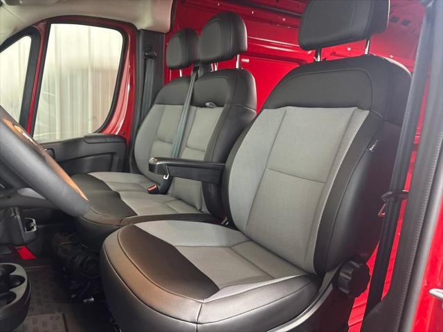 2026 Ram ProMaster Cargo Van Tradesman High Roof 159" WB EXT w/Pass Seat