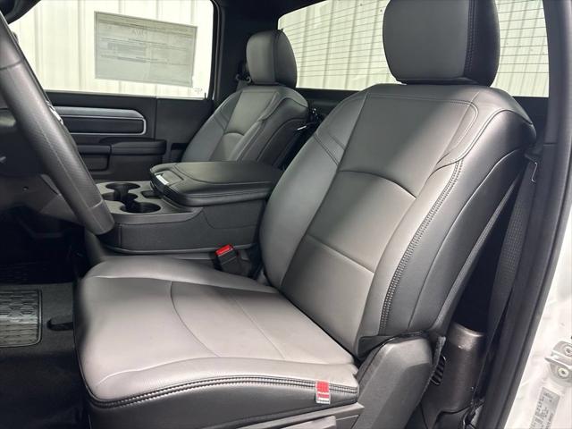 2026 Ram 3500 Tradesman/Big Horn