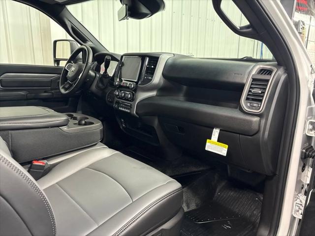 2026 Ram 3500 Tradesman/Big Horn