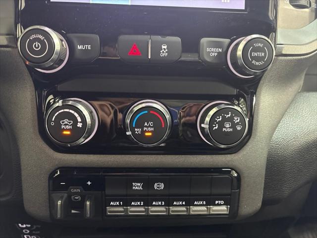 2026 Ram 3500 Tradesman/Big Horn