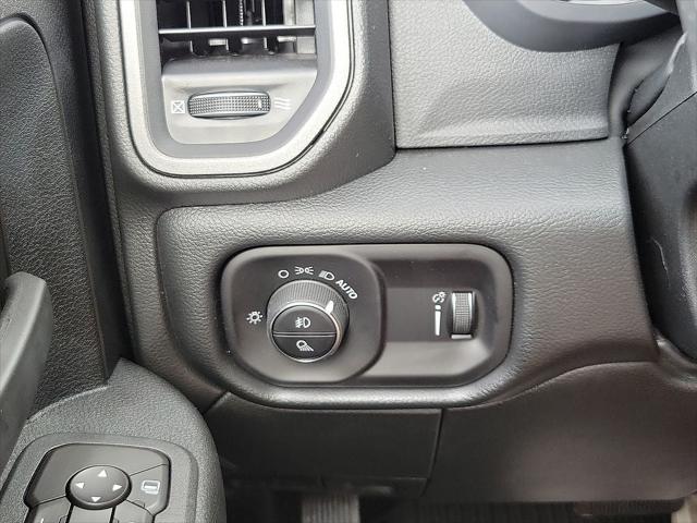 2026 Ram 3500 Tradesman Crew Cab 4x4 8 Box