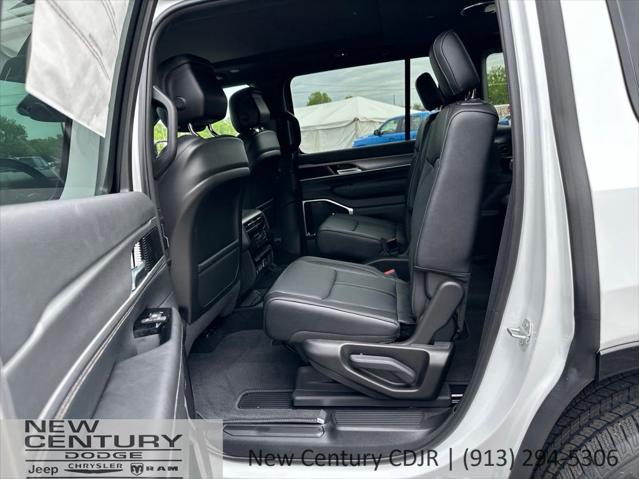 2026 Jeep Grand Wagoneer Limited Altitude 4x4