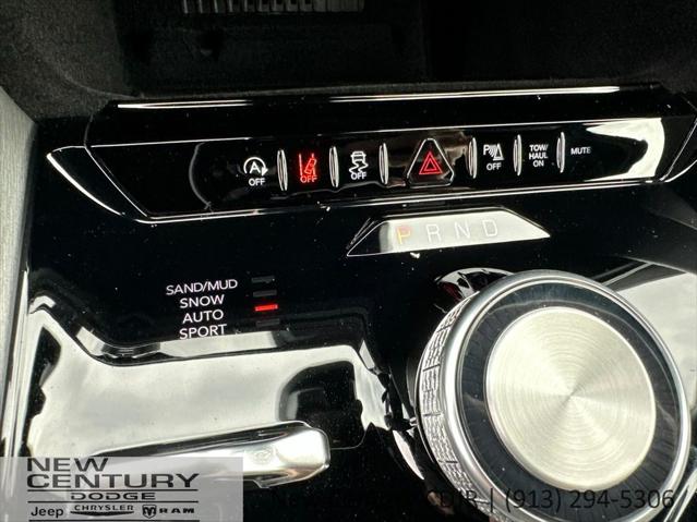 2026 Jeep Grand Wagoneer Limited Altitude 4x4