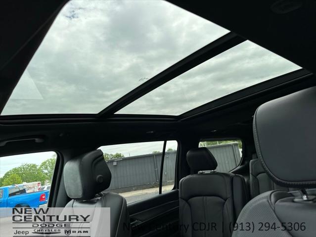 2026 Jeep Grand Wagoneer Limited Altitude 4x4