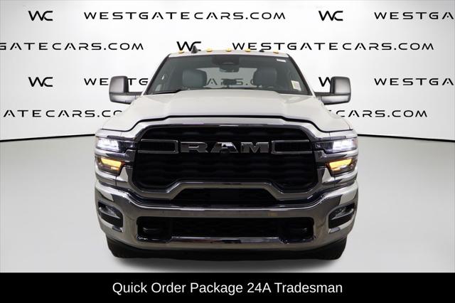 2026 RAM Ram 3500 RAM 3500 TRADESMAN CREW CAB 4X4 8 BOX