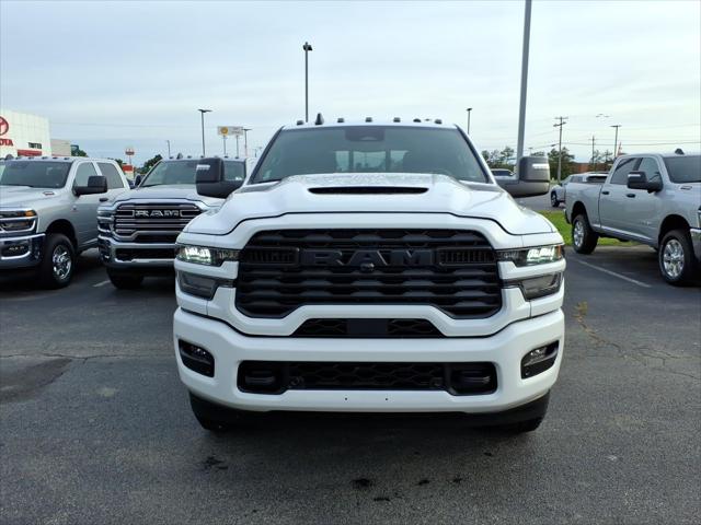 2026 RAM 2500 RAM 2500 BLACK EXPRESS CREW CAB 4X4 64 BOX