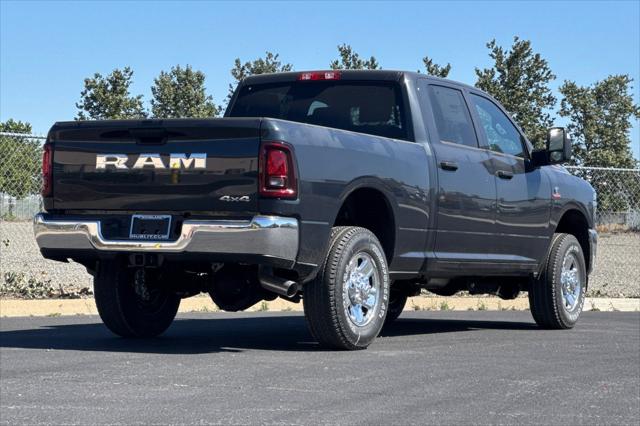 2026 RAM Ram 3500 RAM 3500 TRADESMAN CREW CAB 4X4 64 BOX
