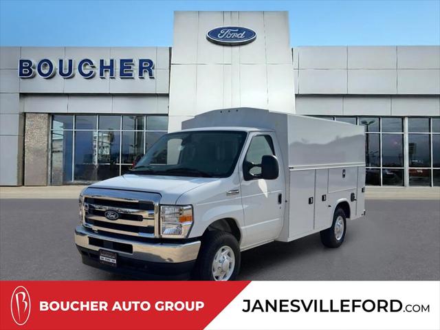 2026 Ford E-350 Cutaway Base for sale in Janesville, WI