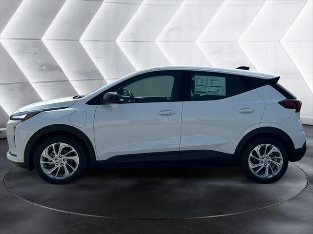 2027 Chevrolet Bolt LT FWD