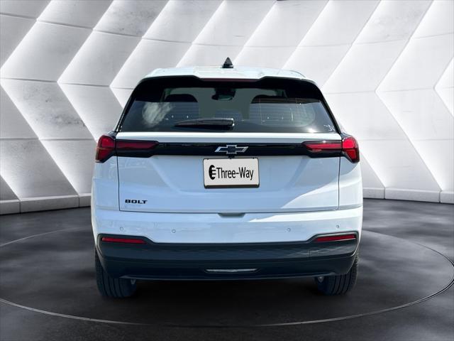 2027 Chevrolet Bolt LT FWD