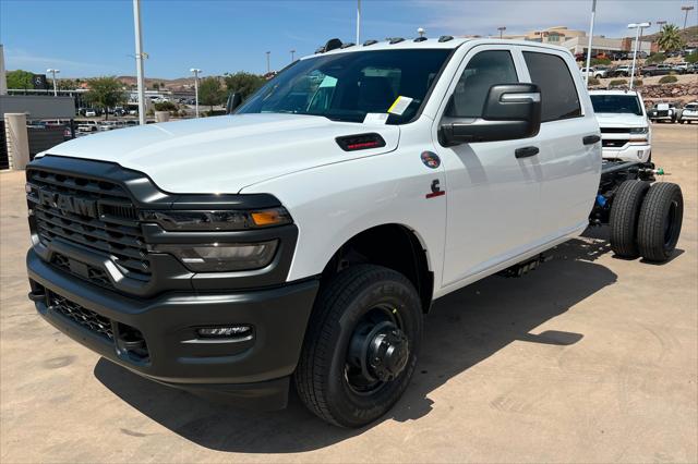 2026 RAM Ram 3500 Chassis Cab RAM 3500 TRADESMAN CREW CAB CHASSIS 4X4 60 CA
