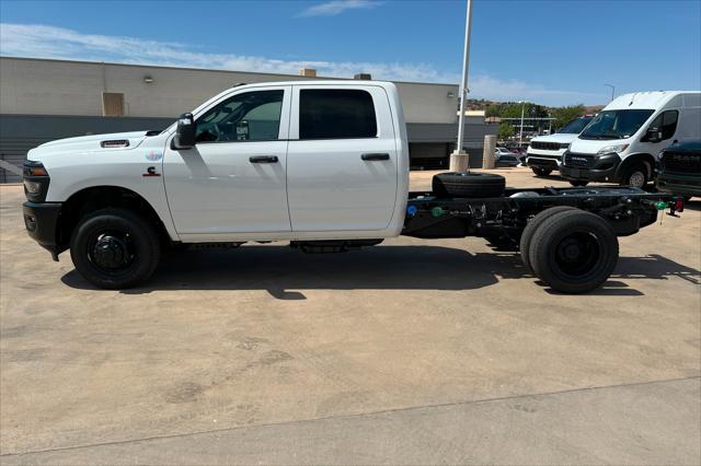 2026 RAM Ram 3500 Chassis Cab RAM 3500 TRADESMAN CREW CAB CHASSIS 4X4 60 CA