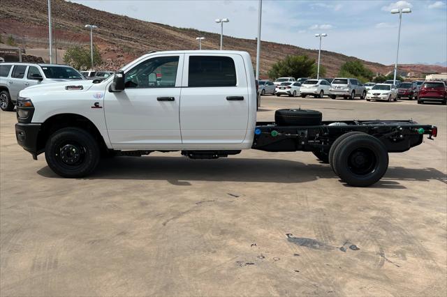 2026 RAM Ram 3500 Chassis Cab RAM 3500 TRADESMAN CREW CAB CHASSIS 4X4 60 CA