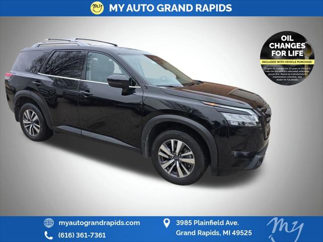 2023 Nissan Pathfinder SL 4WD for sale in Grand Rapids, MI
