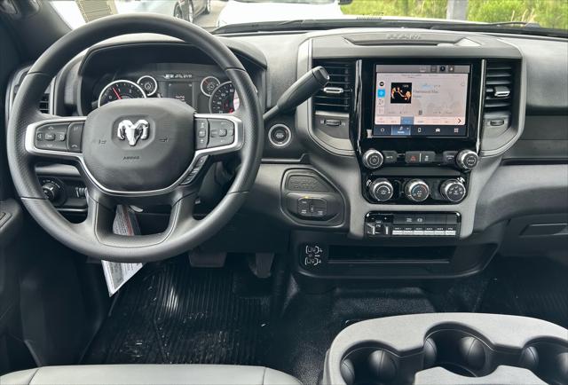 2026 RAM Ram 3500 Chassis Cab RAM 3500 TRADESMAN CREW CAB CHASSIS 4X4 60 CA