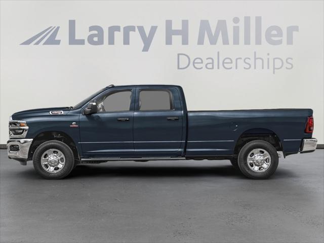 2026 Ram 3500 Big Horn Crew Cab 4x4 8' Box
